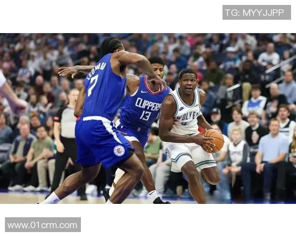 骑士与76人激战正酣12月10日NBA精彩对决值得期待